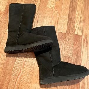 Tall Black Uggs